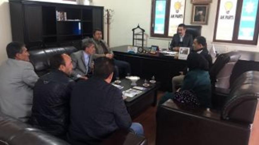 Ak Parti Bağlar İl&ccedil;e Başkanı Gezer Mahalle Temsilcileriyle Buluştu