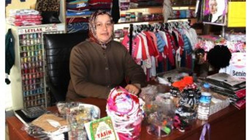 Tekirdağ&rsquo;da Referandumda &rsquo;evet&rsquo; Oyu Kullanacağını S&ouml;yleyen Kadına Saldırdılar