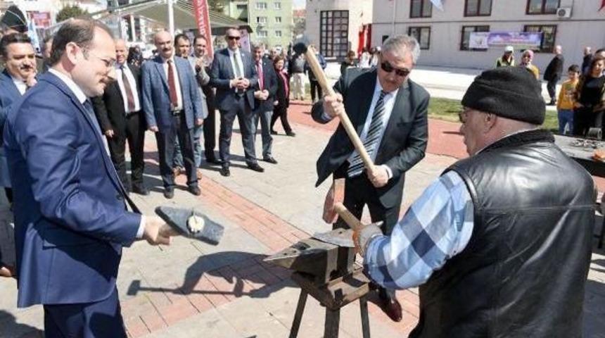 Uşak'ta Nevruz Bayramı Kutlandı