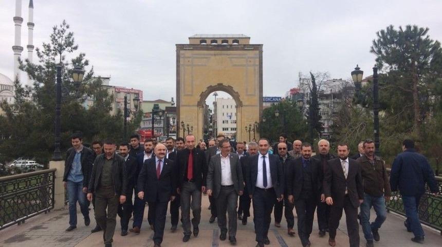 Mhp&rsquo;li Usta: "t&uuml;rkiye&rsquo;de Artık Parlamenter Sistem &Ccedil;alışamaz Hale Geldi"