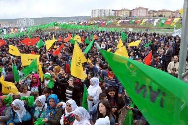 Pervin Buldan, Cizre'de Nevruz Etkinliği Konuştu: Müzakere Sürecine Ihtiyaç Olduğu Görüldü