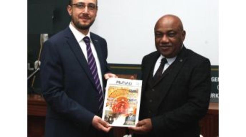 B&uuml;y&uuml;kel&ccedil;i Tshidimba&rsquo;dan Başkan Okka&rsquo;ya Ziyaret