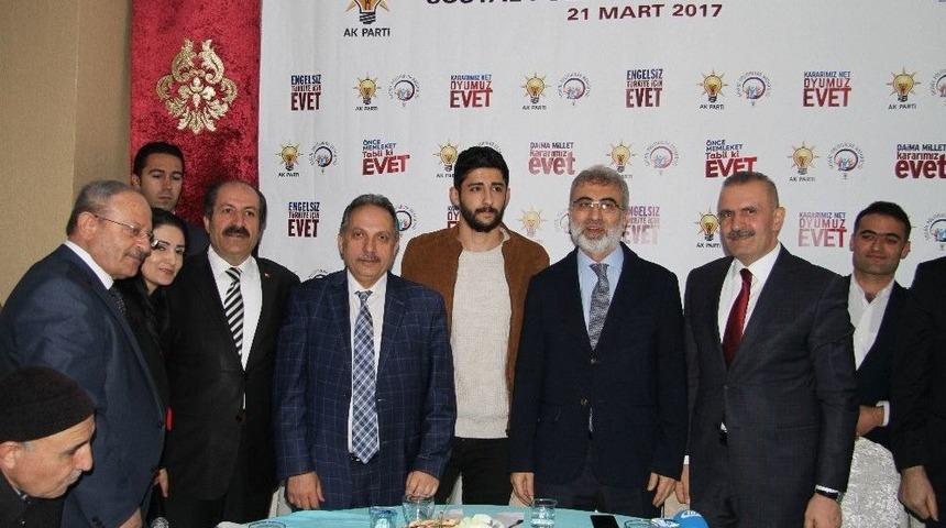Eski Bakan Taner Yıldız Van&rsquo;da