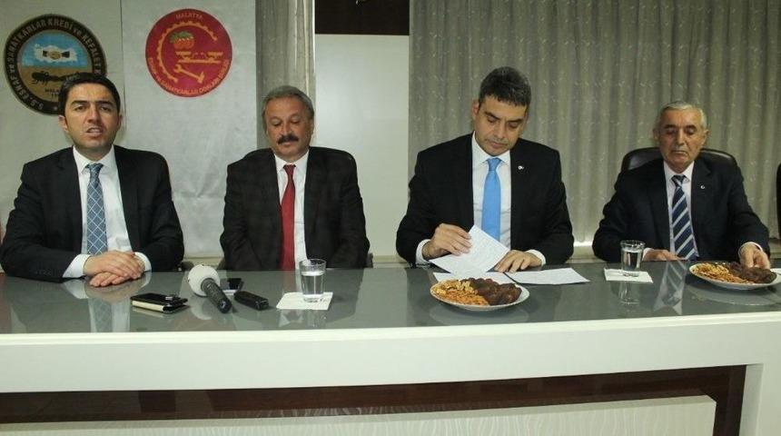 Chp&rsquo;li Umut Oran &rsquo;hayır&rsquo; Turu İ&ccedil;in Malatya&rsquo;da