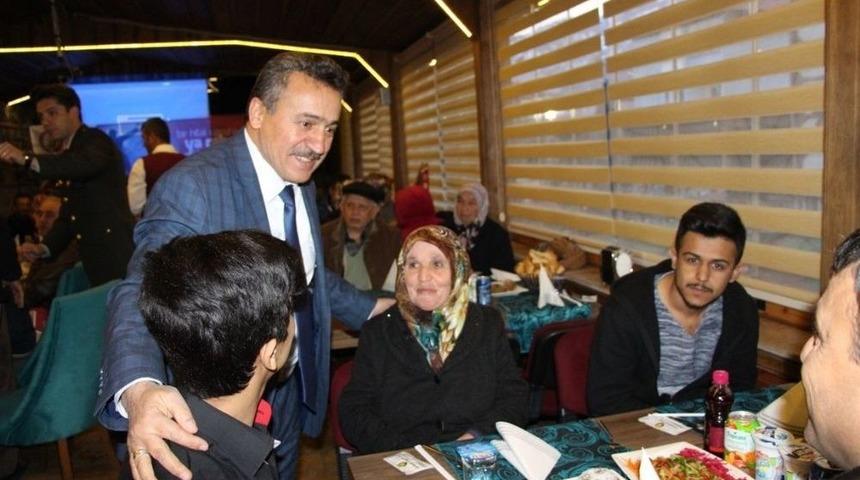 Başkan Tutal&rsquo;dan Şehit Aileleri Onuruna Yemek