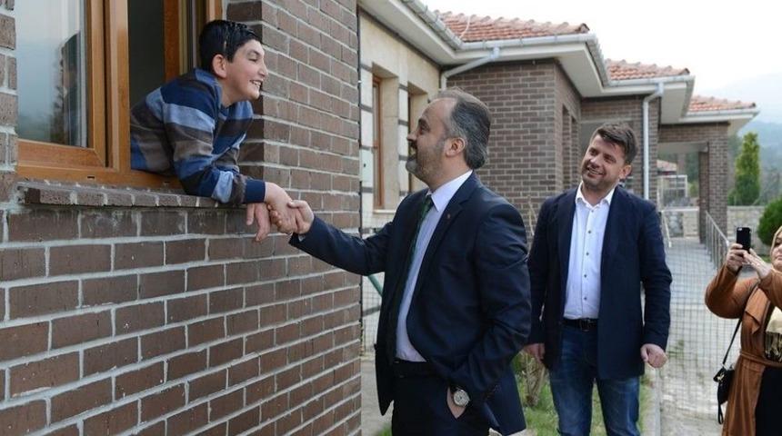 Aktaş Engellilerin G&ouml;nl&uuml;n&uuml; Aldı