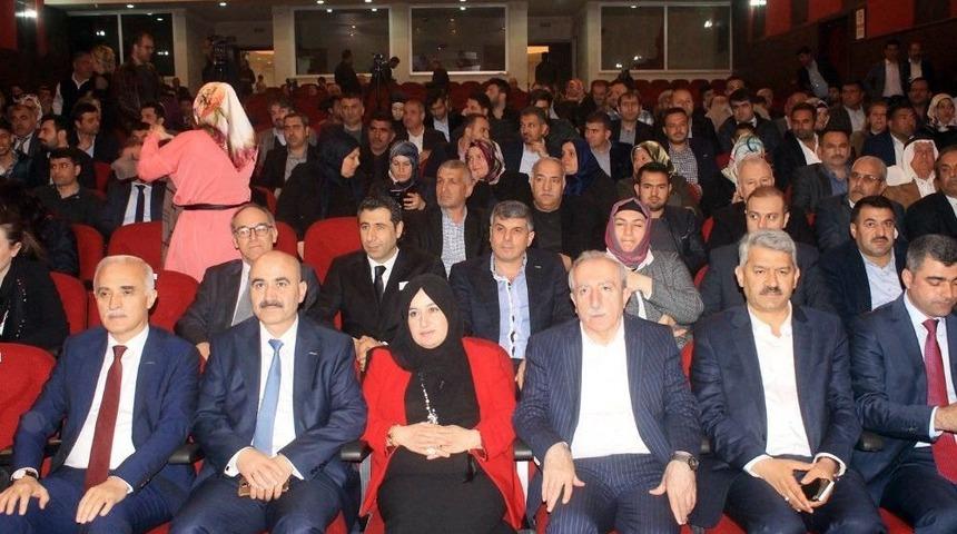 Mardin&rsquo;de &lsquo;gelecek Senin Sahip &Ccedil;ık&rsquo; Konferansı