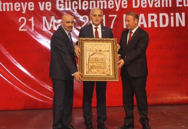 Mardin’de ‘gelecek Senin Sahip Çık’ Konferansı