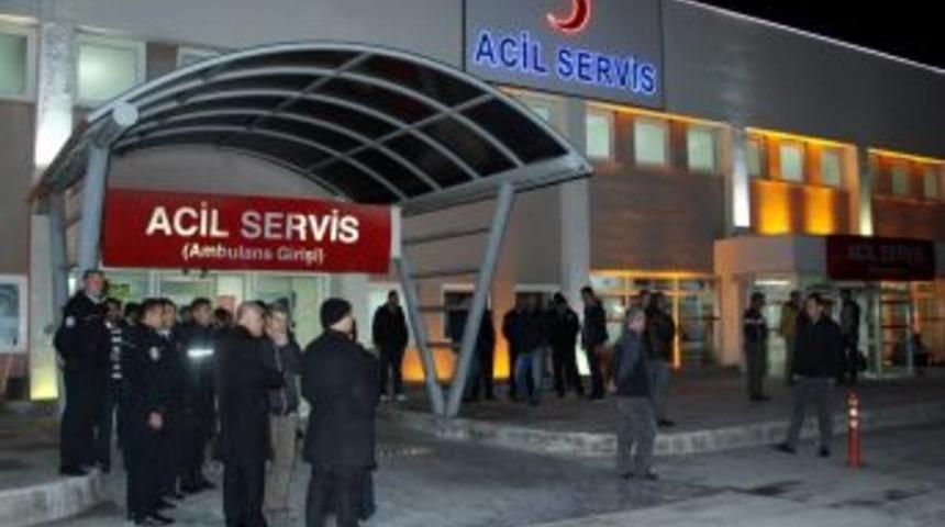 Nevşehir&rsquo;de Bı&ccedil;aklı Kavga: 2 Yaralı