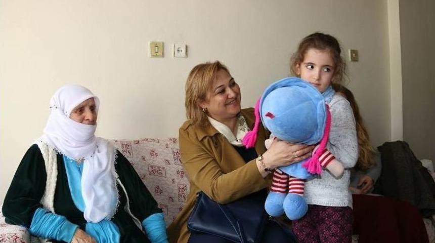 Hakkari&rsquo;de Yaşlılar Haftası Kutlandı