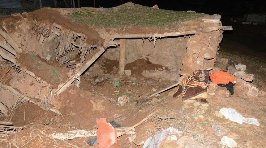 Aksaray&rsquo;da Mandıra &Ccedil;&ouml;kt&uuml;: 1 Yaralı