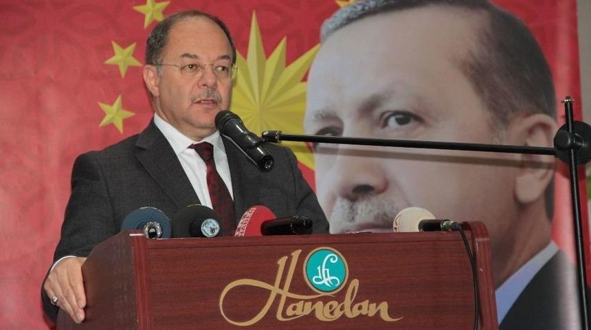 Bakan Akdağ: "almanya&rsquo;da Ve Hollanda&rsquo;daki Politikacıların B&uuml;y&uuml;k Bir Kısmı Sınıfta Kaldı"