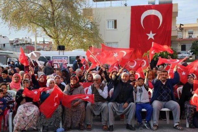 Kalkınma Bakanı Elvan, Mahallelilerle Buluştu