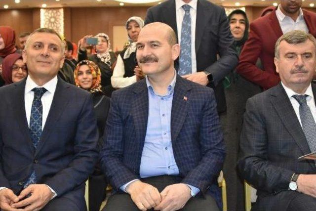 Bakan Soylu: (Kılıçdaroğlu) Ya Korkuyor, Ya Diyetini Ödüyor, Ya Da Esirdir