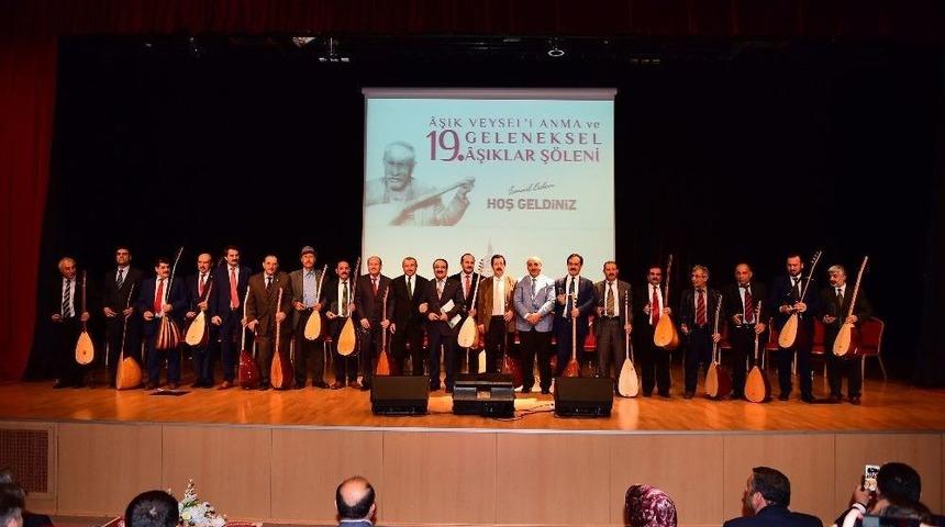 Aşık Veysel, Sancaktepe’de Güzellemelerle Anıldı