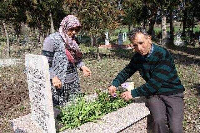 Kuzenler Büşra Ve Tuğçe'nin Katilleri 11 Yıldır Bulunamadı