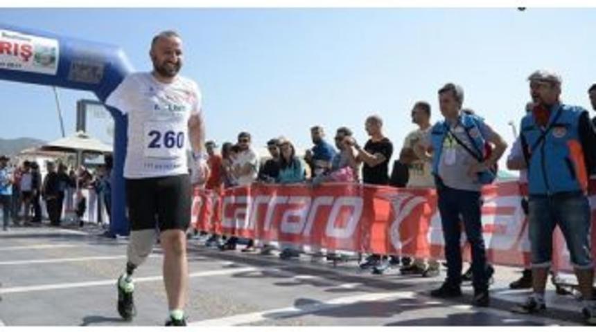 Ortopedik Engelli Sporcudan Triatlonda B&uuml;y&uuml;k Başarı