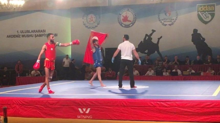 Seyhan Belediyesporlu Aydın Yıkılmaz, Wushu Şampiyonu Oldu