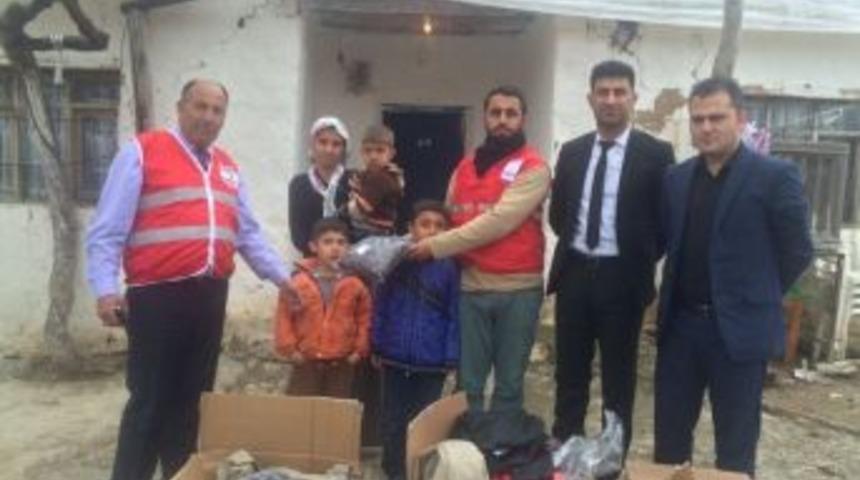 Kızılay&rsquo;dan 300 Aileye Yardım