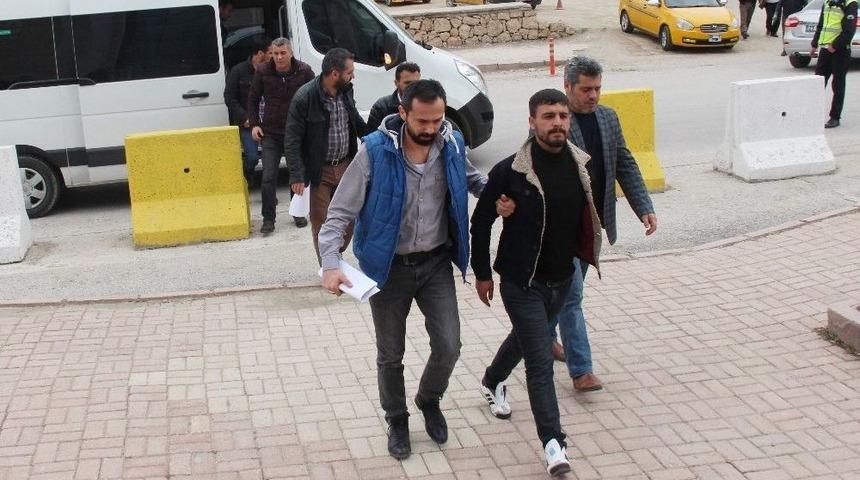 Elazığ&rsquo;da Pkk/kck Operasyonu: 5 Ş&uuml;pheli Adliyeye Sevk Edildi
