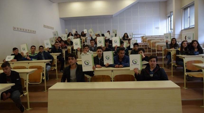 Yığılca &Ccedil;ok Programlı Anadolu Lisesinden D&uuml;zce &Uuml;niversitesine Ziyaret