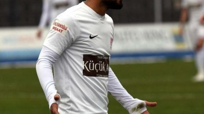 Karşıyaka'da Battal'a Zorunlu Izin