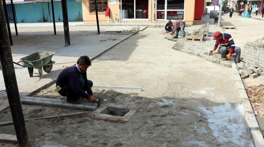 Germencik Belediyesi Yol Yapımında Hız Kesmiyor