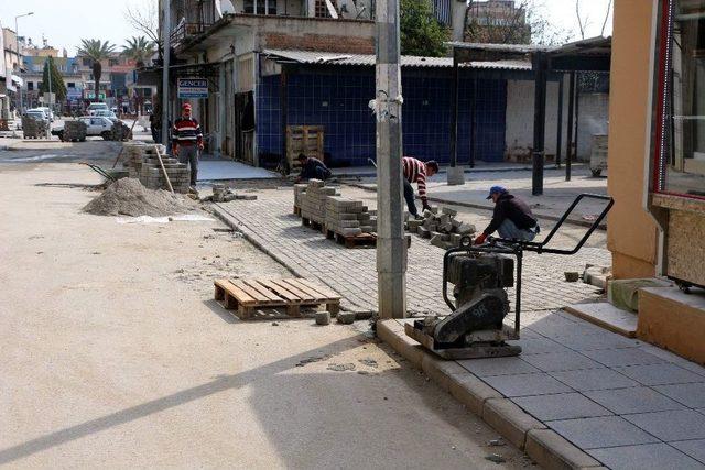 Germencik Belediyesi Yol Yapımında Hız Kesmiyor