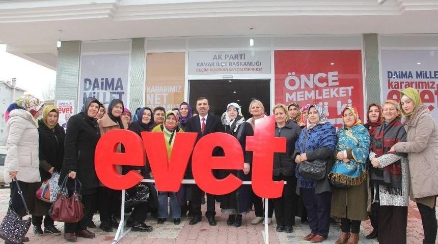 Kadınlardan Kavak&rsquo;a "evet" &Ccedil;ıkarması