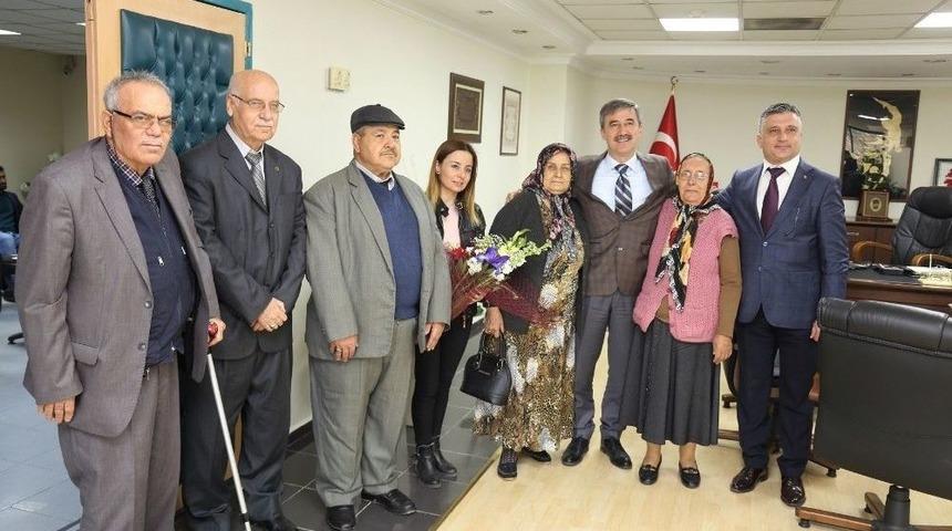 Başkan Şirin, Huzurevi Sakinlerini Ağırladı