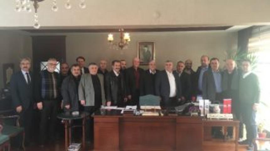 Bozüyük Tso Yöneticilerinden Bahattin Şeker’e Geçmiş Olsun Ziyareti