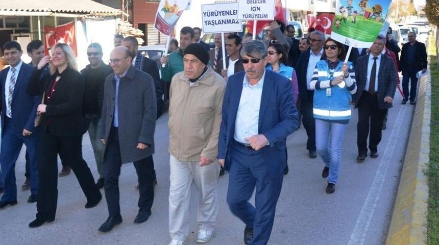 Yaşlılar İ&ccedil;in Y&uuml;r&uuml;d&uuml;ler