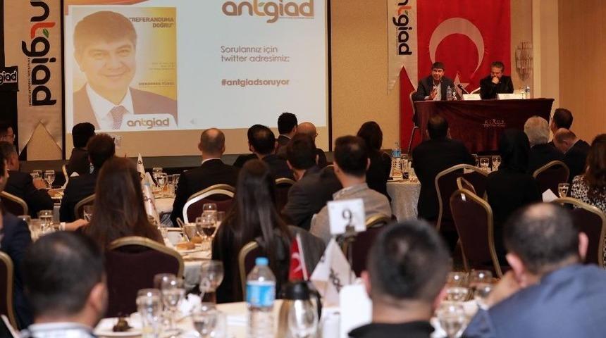 T&uuml;rel, Antgiad &Uuml;yeleriyle Buluştu