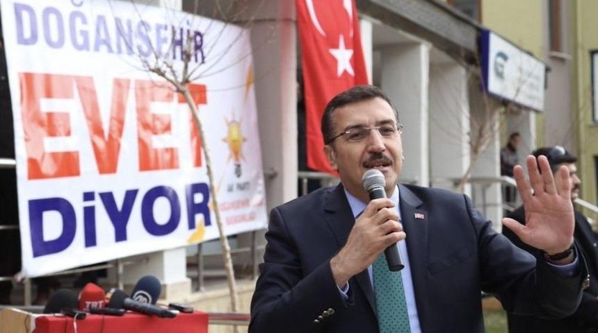 G&uuml;mr&uuml;k Ve Ticaret Bakanı B&uuml;lent T&uuml;fenkci: