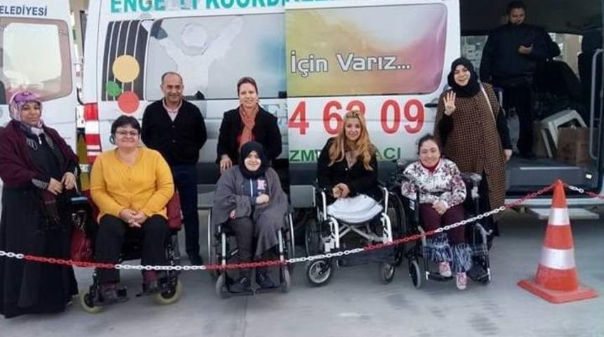 Bedensel Engellilerden &Ccedil;anakkale Gezisi