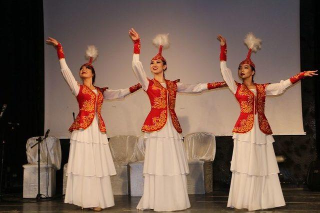 Nevruz Bolu’da Coşkuyla Kutlandı