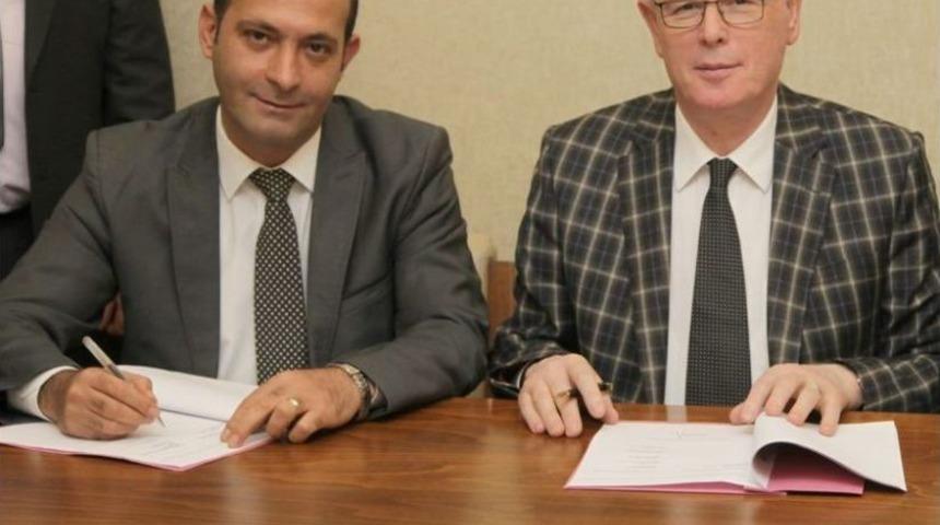 Odunpazarı Belediyesi Taşeron İş&ccedil;ileri İ&ccedil;in Toplu İş S&ouml;zleşmesi İmzalandı