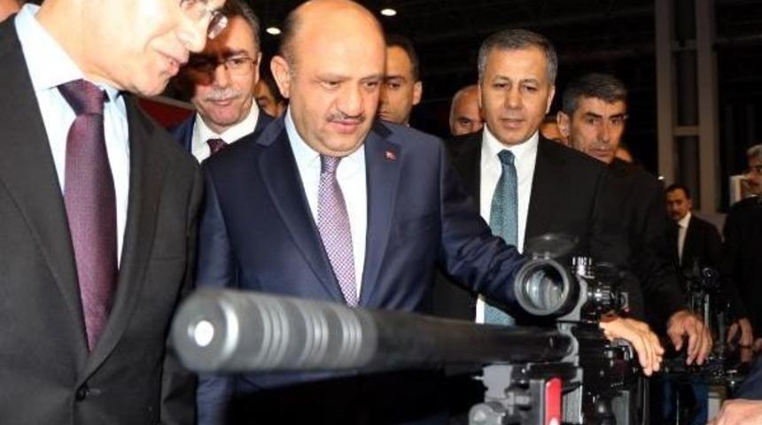 Mehmet Şimşek: Anayasa Değişikliği; Ikinci, &Uuml;&ccedil;&uuml;nc&uuml; Nesil Reformların &Ouml;n Koşulu