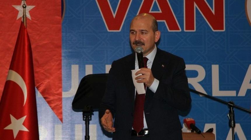 Muhtarlarla Bir Araya Gelen İ&ccedil;işleri Bakanı S&uuml;leyman Soylu: