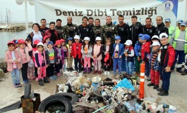 Turgutreis'te Deniz Dibi Temizliği