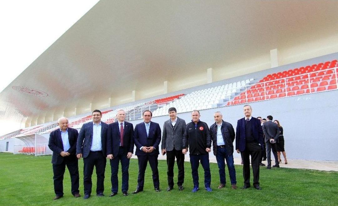 Demir&ouml;ren Ve Terim&rsquo;den Antalyaspor Tesislerine Ziyaret