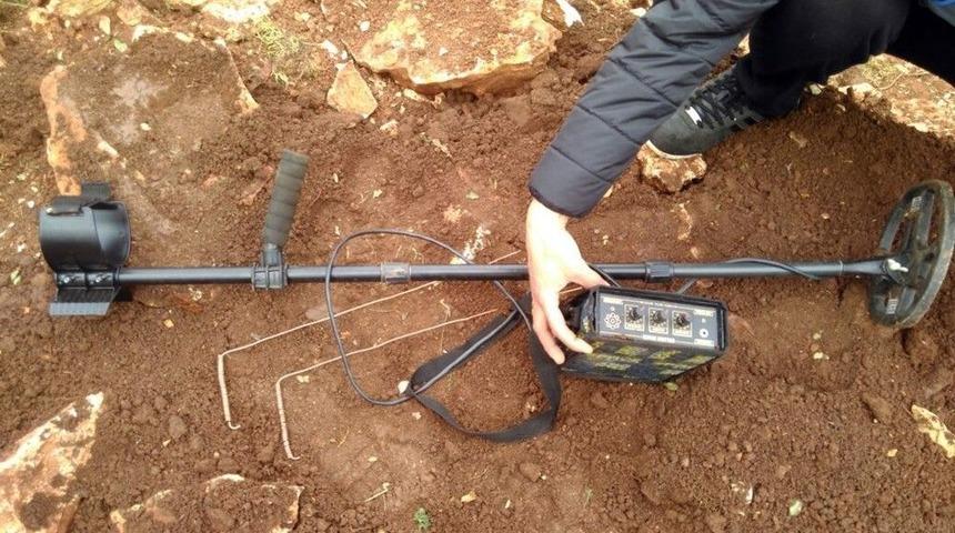 Tarihi Mezarı Kazarken Jandarmaya Yakalandılar