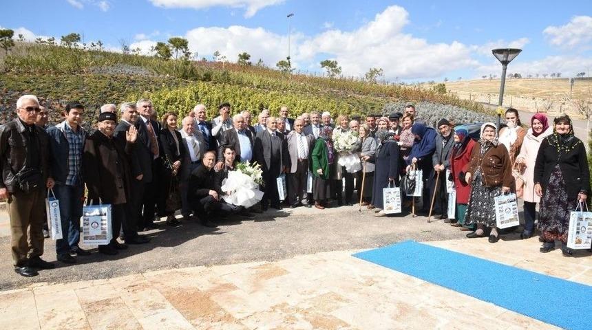 Şahinbey Belediyesinden Yaşlılara Vefa