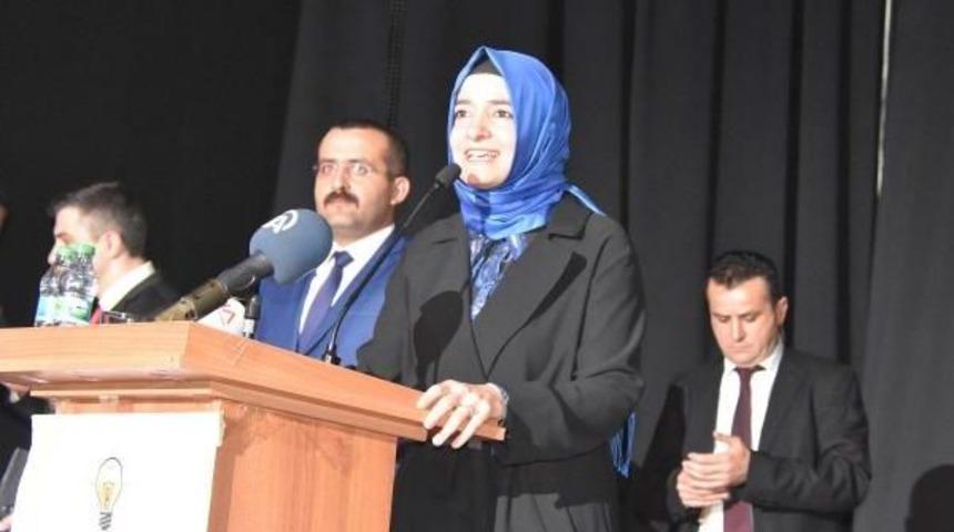 Bakan Kaya, Hollanda'yı Su&ccedil;ladı: Kadın Bakana Insanlık Dışı Uygulamalarda Bulundu (3)