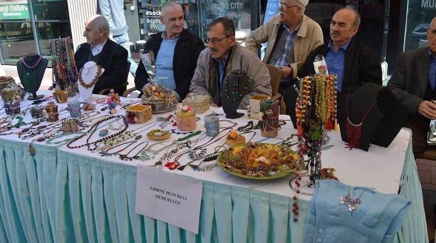 Edirne&rsquo;de Huzurevi Sakinlerinin Sergisi Beğeni Topladı