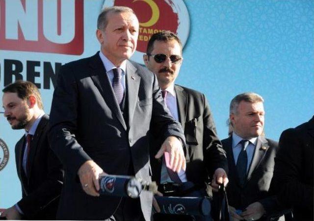 Erdoğan: Edep, Erkan Bilmeyenler Meseleyi Peygambere Kadar Götürdü