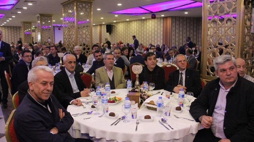 Bakan M&uuml;ezzinoğlu&rsquo;ndan Komşulara &lsquo;dostluk&rsquo; &Ccedil;ağrısı