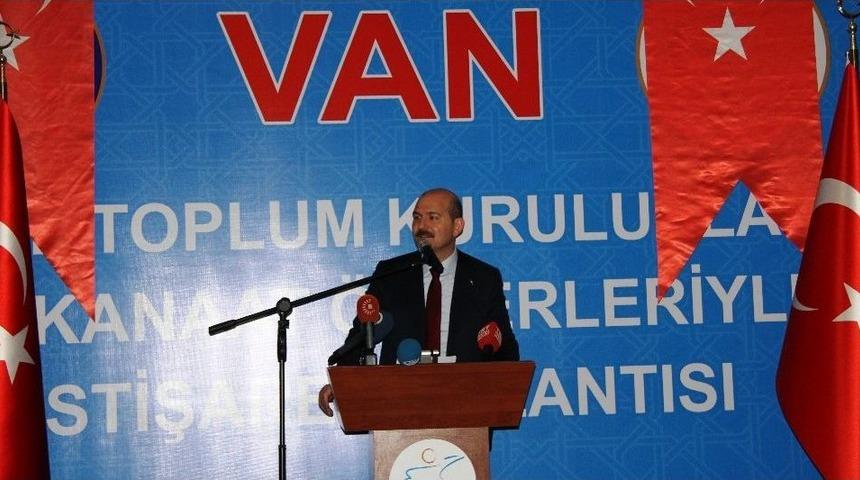 İ&ccedil;işleri Bakanı Soylu Van&rsquo;da