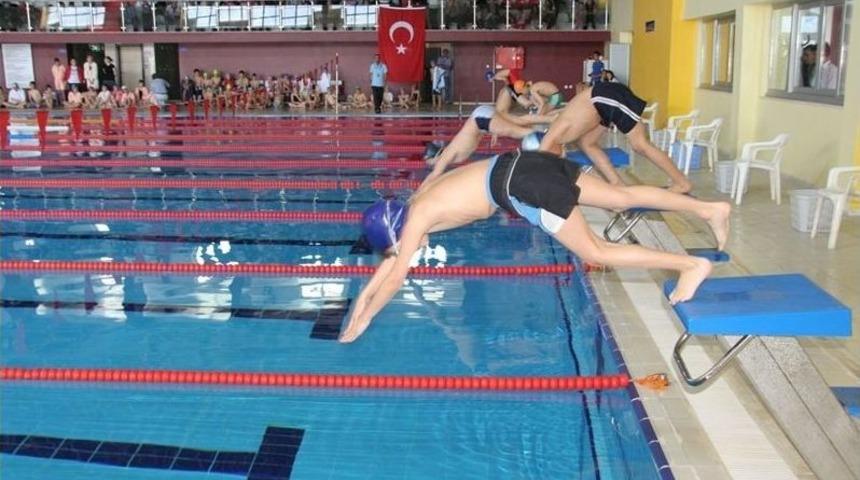 Y&uuml;z&uuml;c&uuml;ler Analig&rsquo;de Derece Yaptı