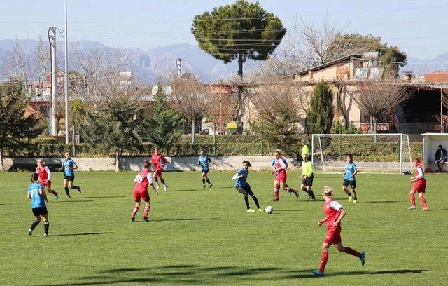 1207 Antalya, Trabzon İdman Ocağı Maçı Hazırlıklarını Sürdürüyor